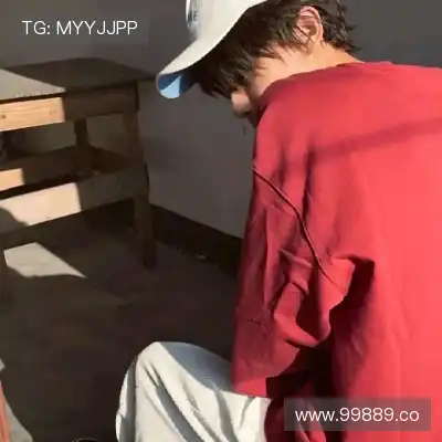薄香绮